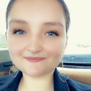 Meet your Posher, Savannah